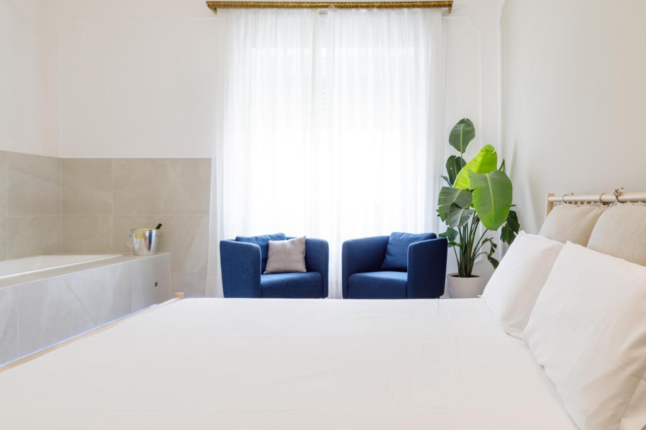 Le Suite Di Bluemoon Cagliari Exteriör bild