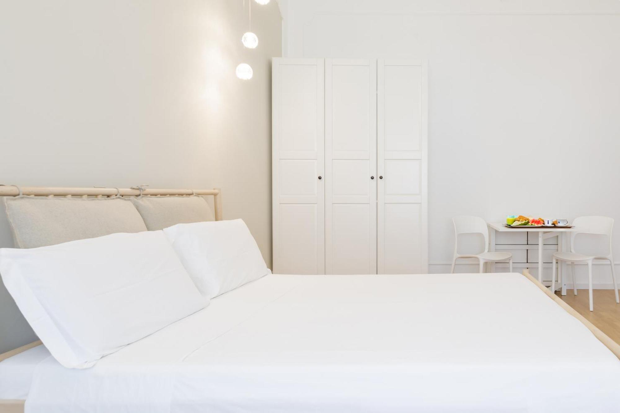 Le Suite Di Bluemoon Cagliari Exteriör bild